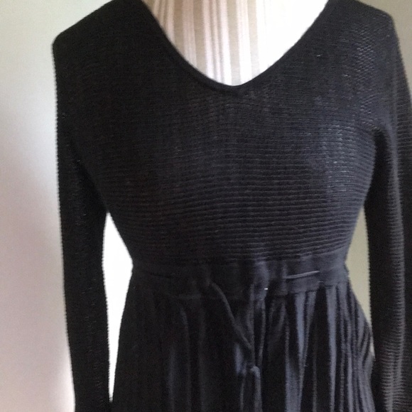 Black Knit Dress - Picture 6 of 6